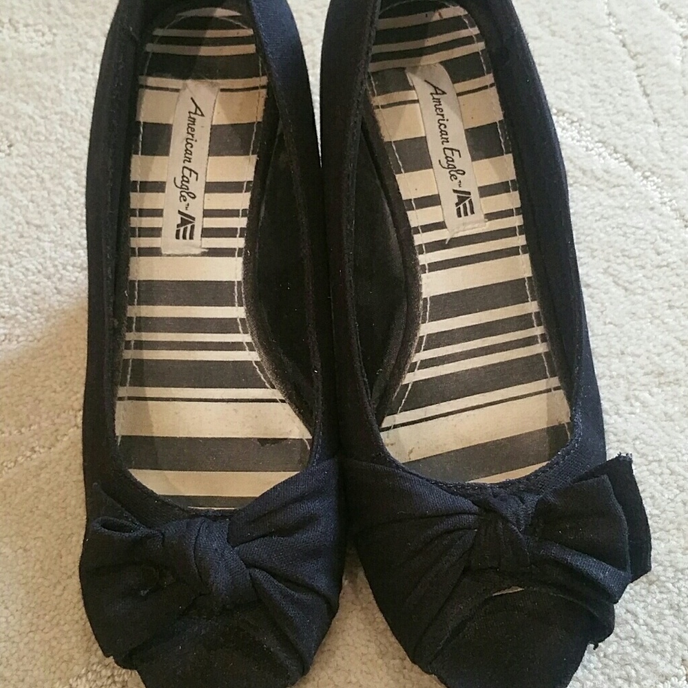 American Eagle wedge heels